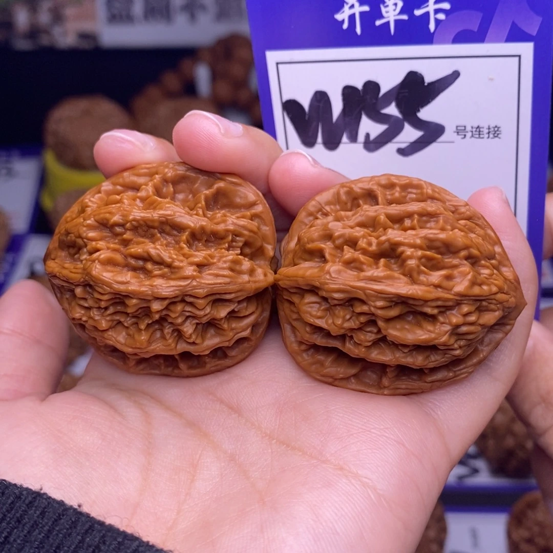 吊坠文玩核桃W55链接 虎头38尺