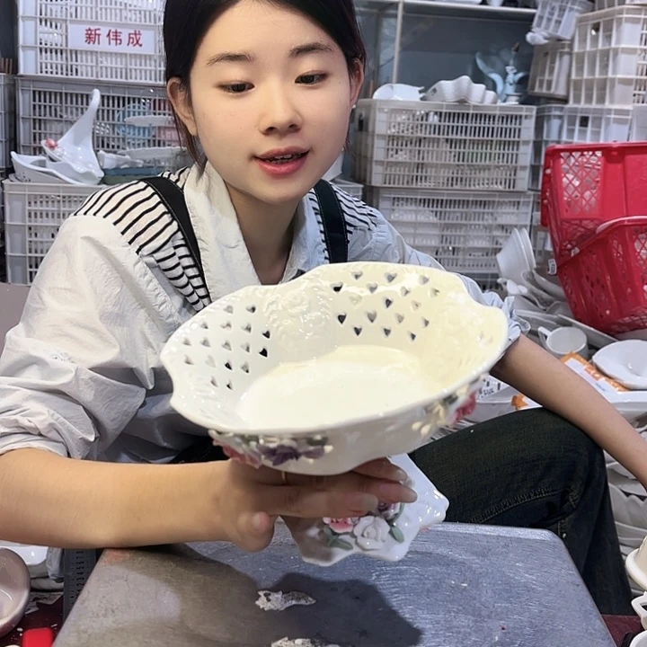 盘微瑕产品………捏花一个