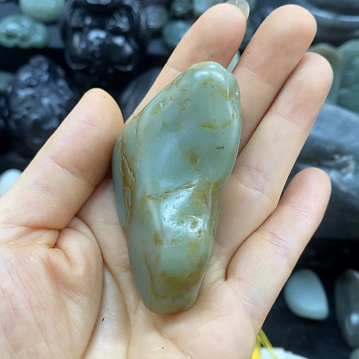 未镶嵌和田玉（糖玉）挂件