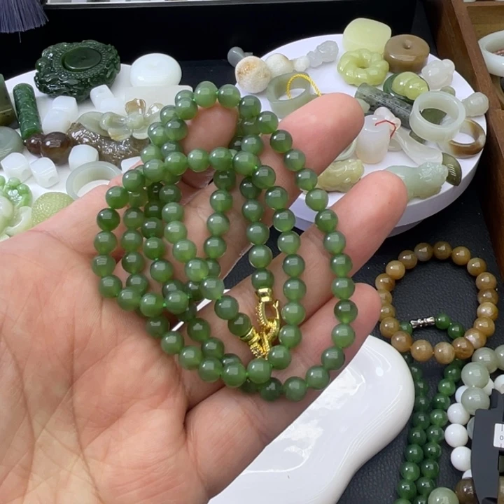 和田玉（碧玉）未镶嵌项链