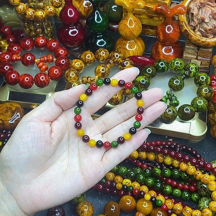 松木琥珀木文玩手串