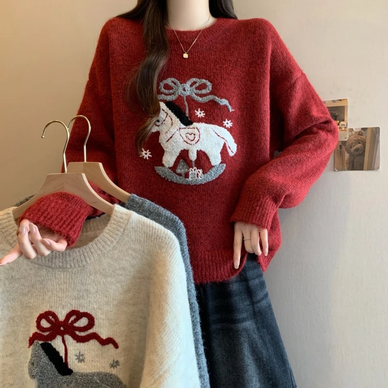 大码圆领时尚洋气打底针织衫女冬季新款微胖妹妹宽松遮肚显瘦毛衣