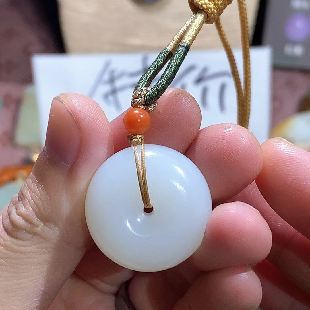 未镶嵌和田玉手机链