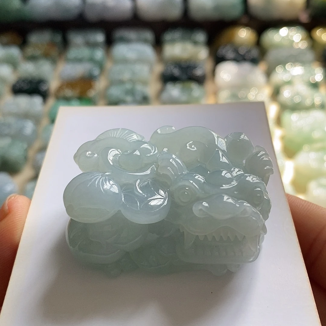 翡翠未镶嵌颈饰天然翡翠貔貅吊坠