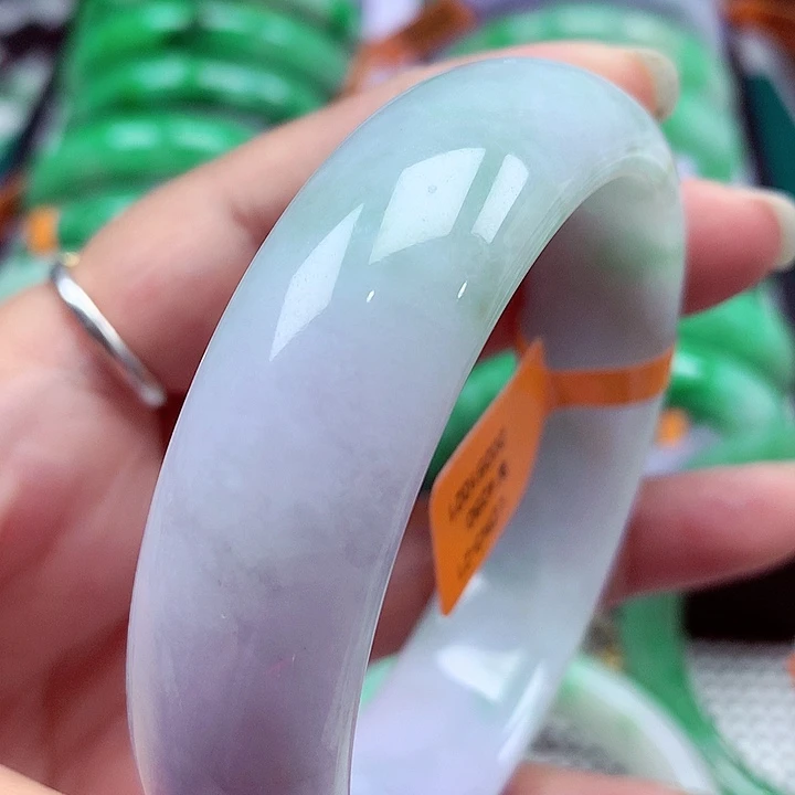 翡翠未镶嵌手镯翡翠