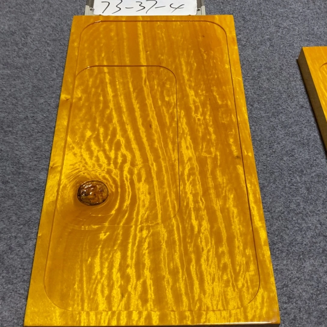 用***3非洲大叶金丝楠木茶盘