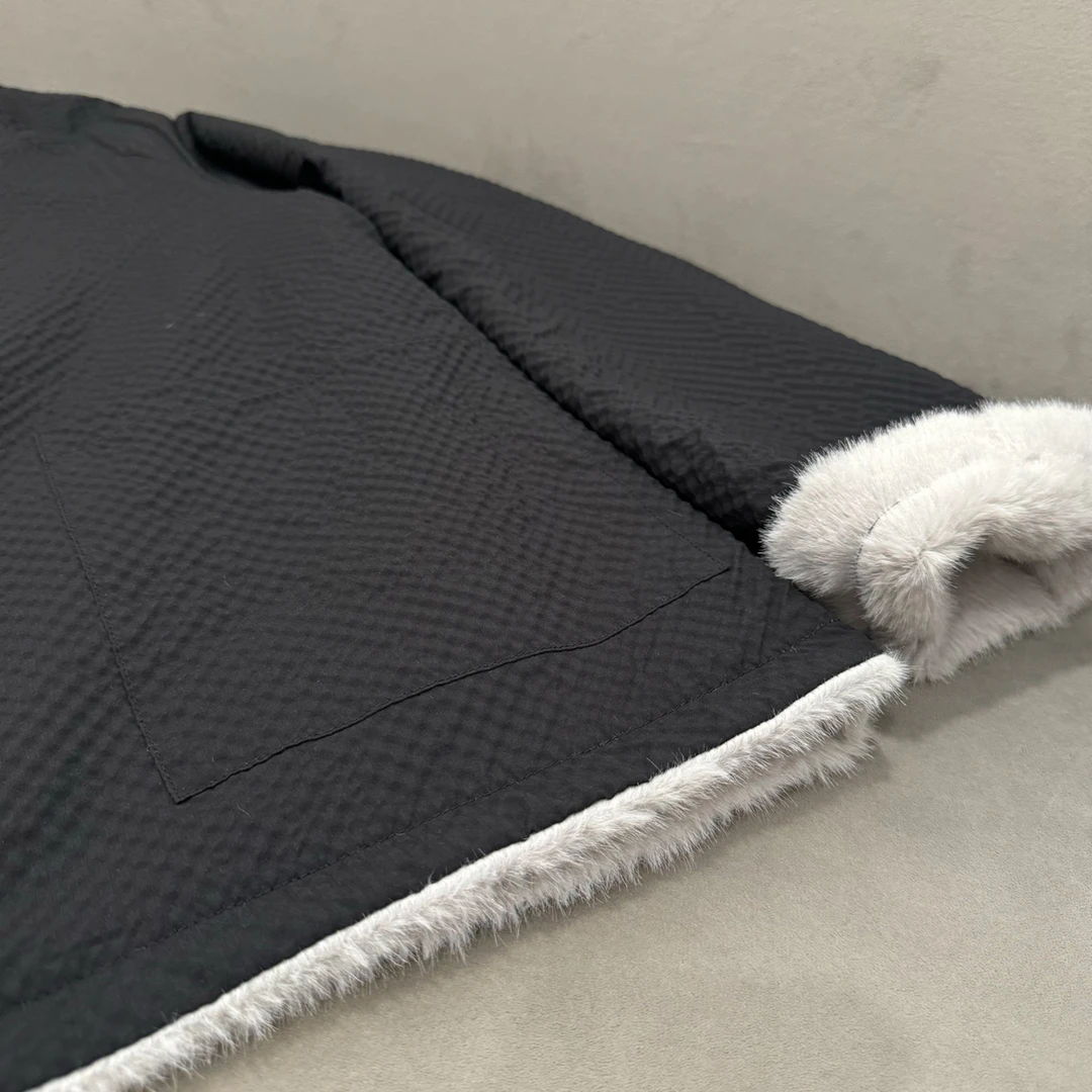 冬季时尚小众简约座山雕V领泡泡纱加绒夹克男士休闲宽松保暖外套