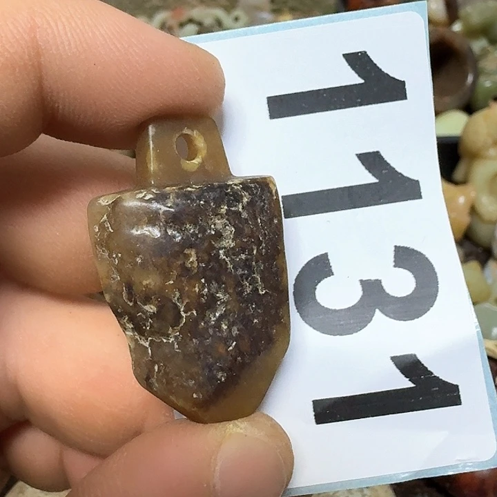 和田玉颈饰未镶嵌