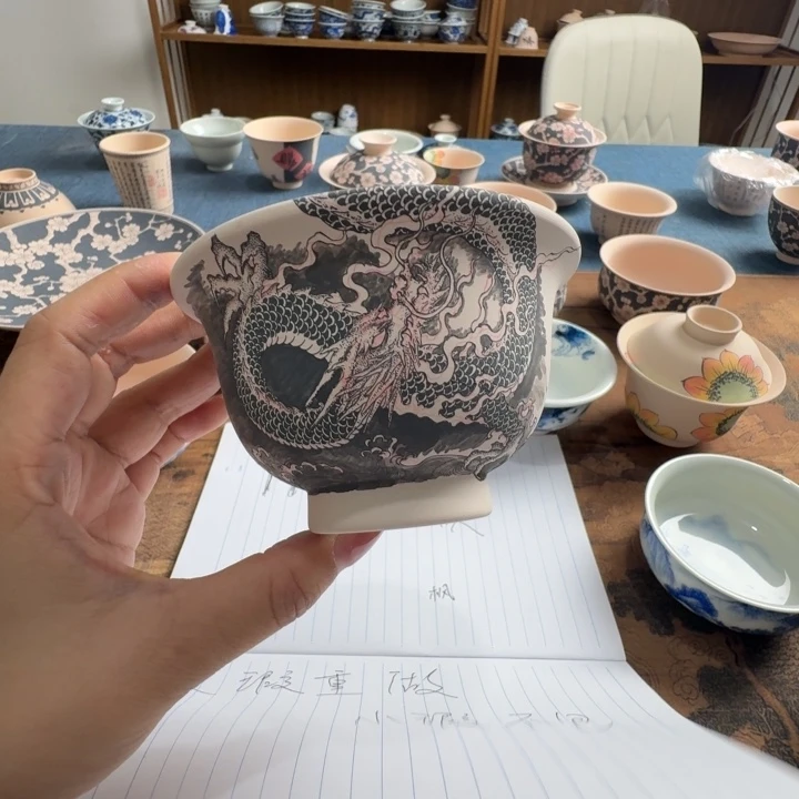 青花鱼化龙压手定制