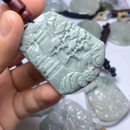 颈饰未镶嵌翡翠翡翠