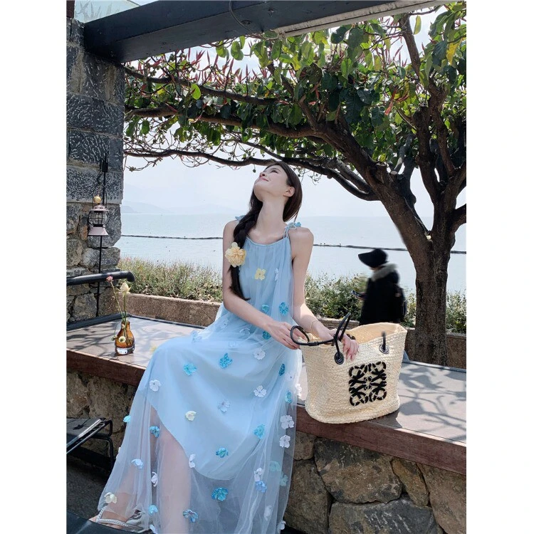 度假风新款网纱花朵吊带连衣裙女夏季宽松显瘦A字裙长裙