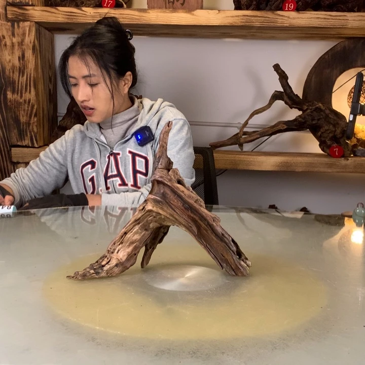 神***神天然的云南紫柚木会黄水