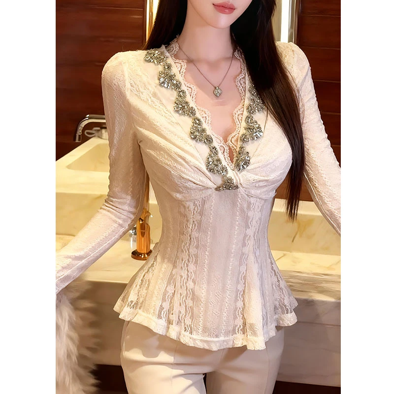 “唯一”设计感ins风重工镶钻V领纯欲蕾丝上衣