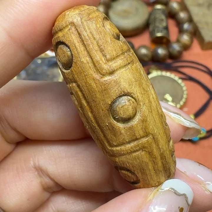 大叶紫檀（黑酸枝木类）