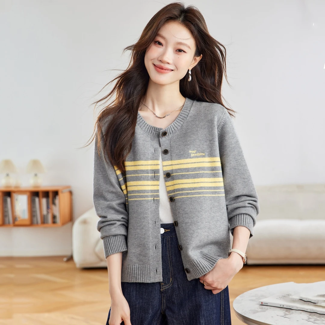 复古气质条纹针织开衫短款2025秋冬新款宽松显瘦气质时尚毛衣外套