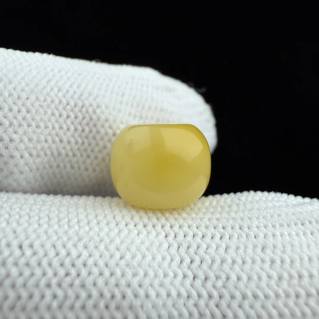 D1104天然原矿蜜蜡微瑕墩子10*8mm支持复检假一罚十