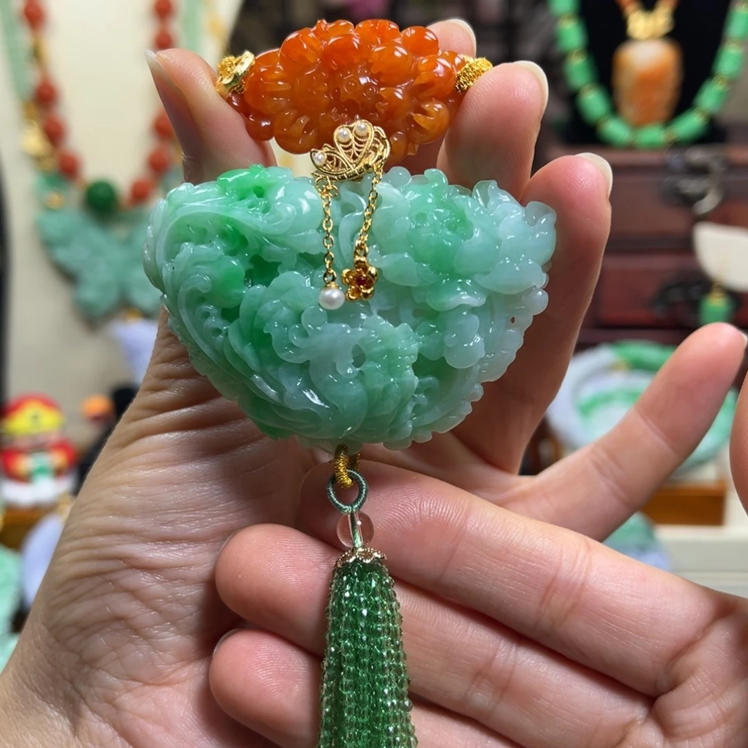 翡翠未镶嵌颈饰天然翡翠