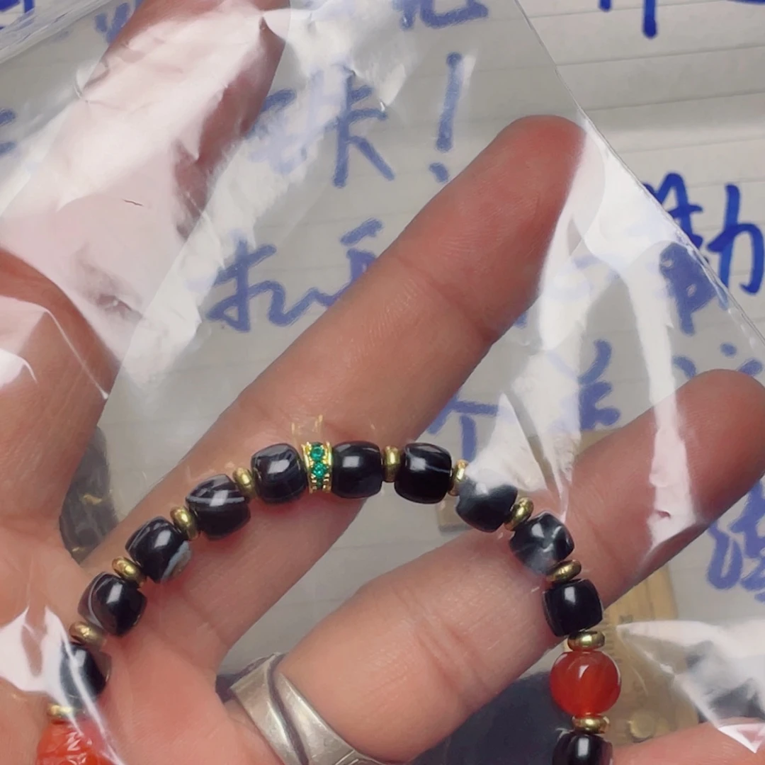 C***毛手串/手链杏核藏传图谱及传人