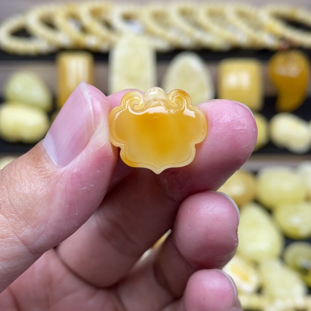 琥珀未镶嵌裸石琥珀蜜蜡