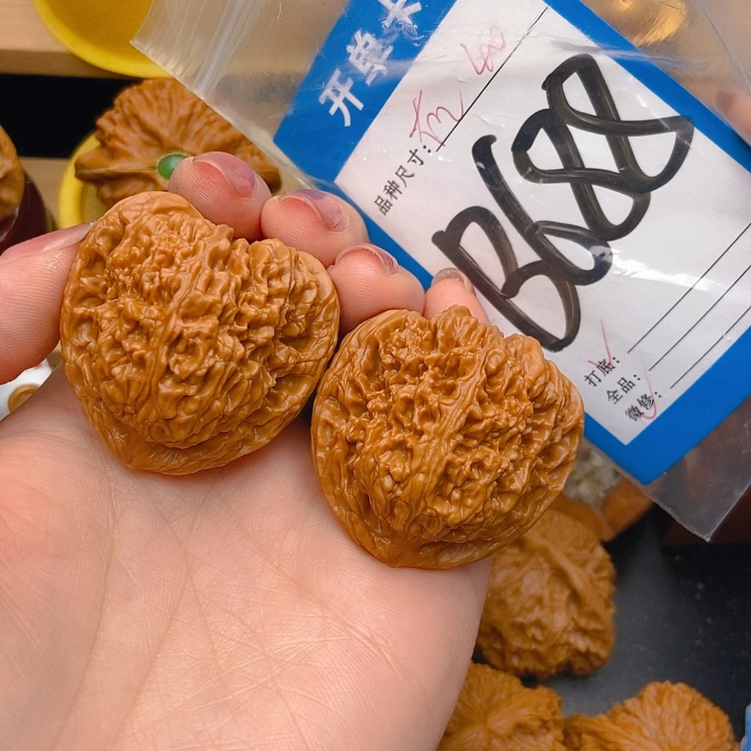 桃核吊坠核桃南疆