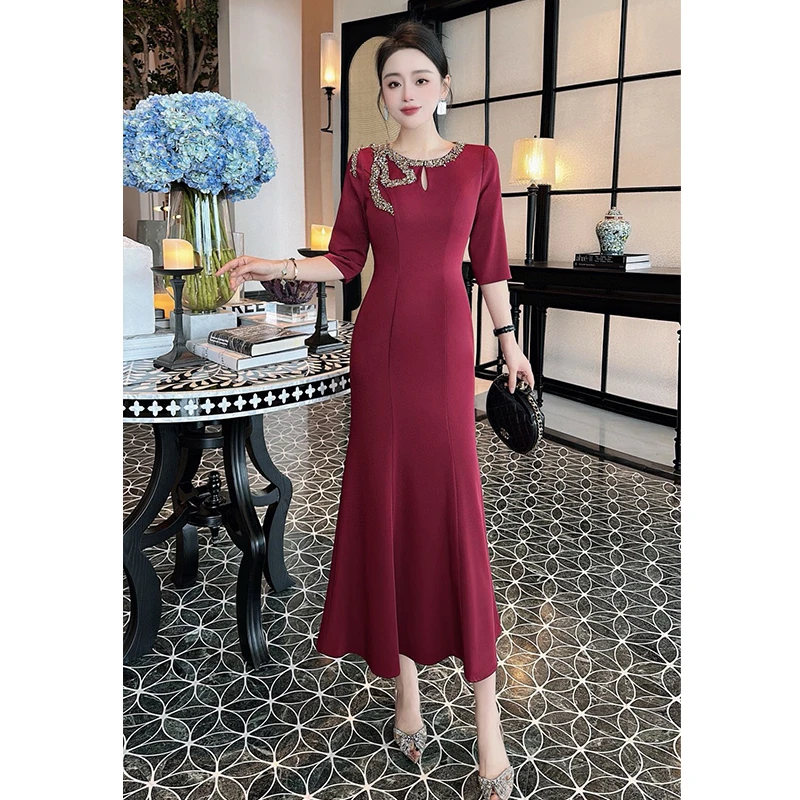 春夏重工订钻奢华闪闪优雅修身鱼尾长裙婚礼宴会连衣裙加加大