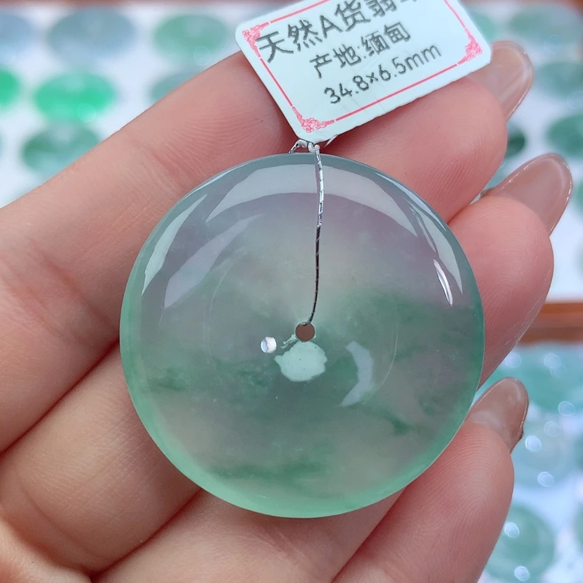 【闪购商品】翡翠吊坠(不含链)未镶嵌