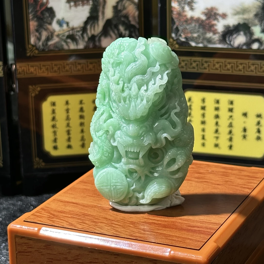 5663-天然翡翠-满绿龙牌