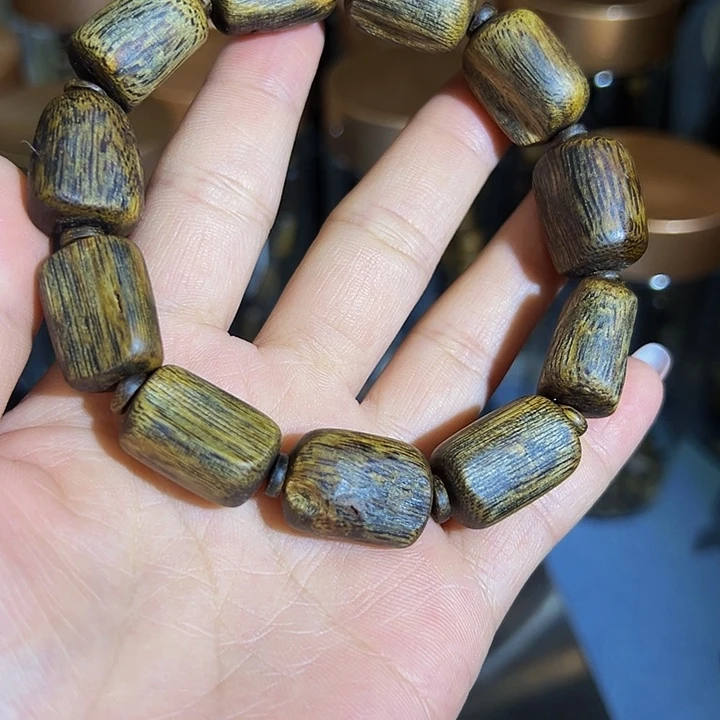 沉香手串一**间沉水老料树心油单圈金沙叶 231.3