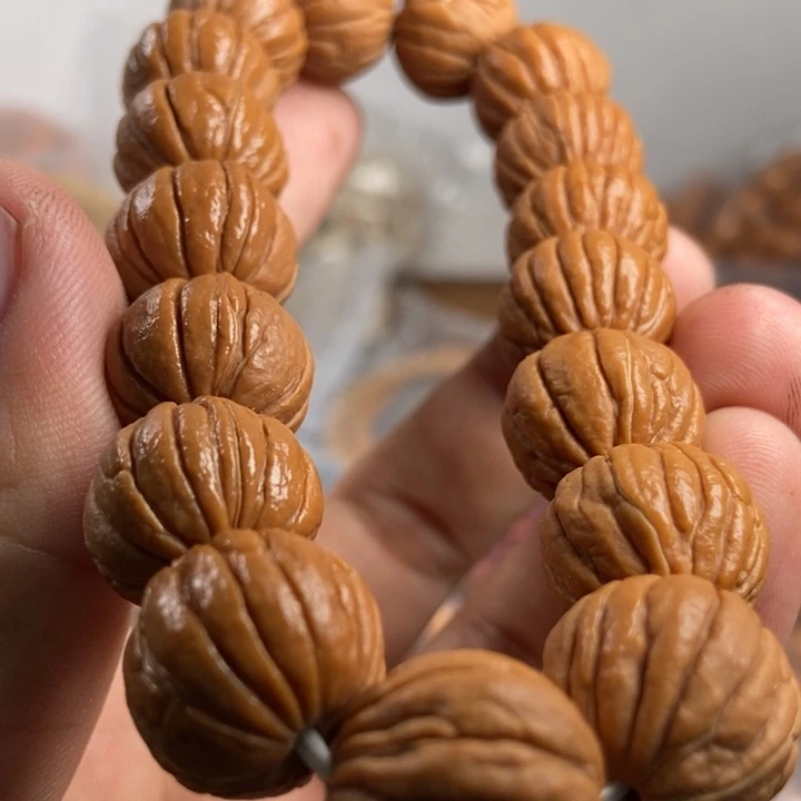 猴头核桃吊坠这个我就