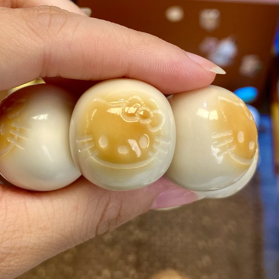 象牙果原果雕刻手工炭烤kt猫棉花团羊墩墩肠手捻大肠整烤礼物