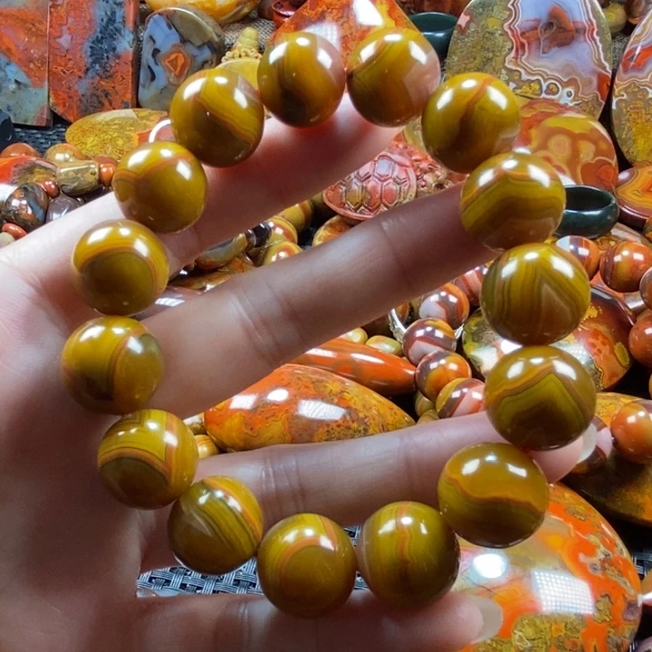 玛瑙/玉髓颈饰未镶嵌何***埃