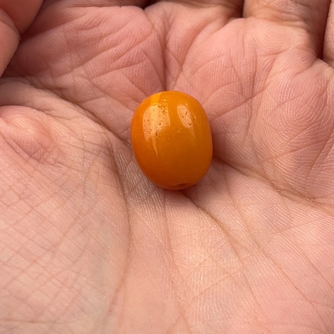 橘***水蜜蜡颈饰未镶嵌老蜜蜡