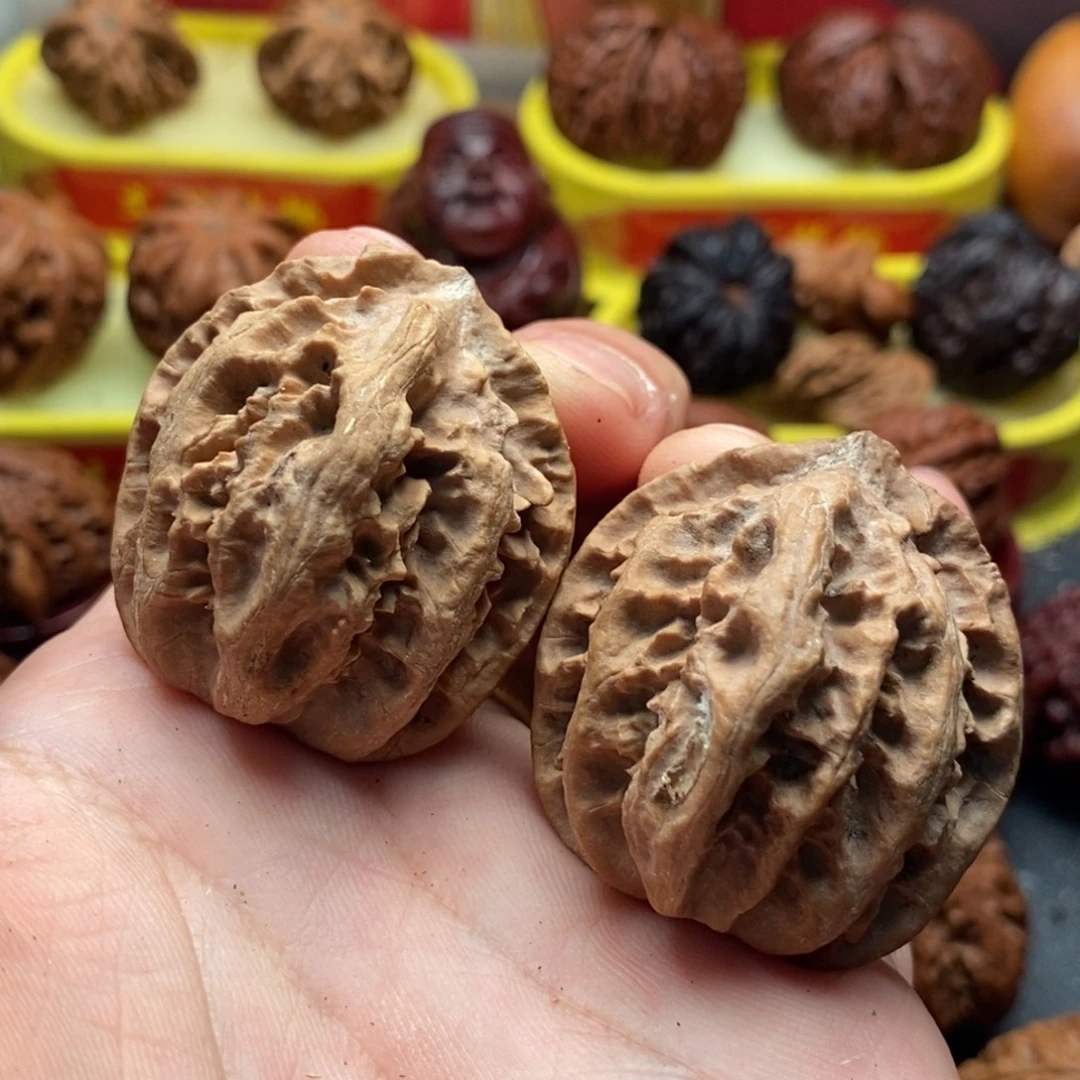 文玩核桃吊坠小涵35