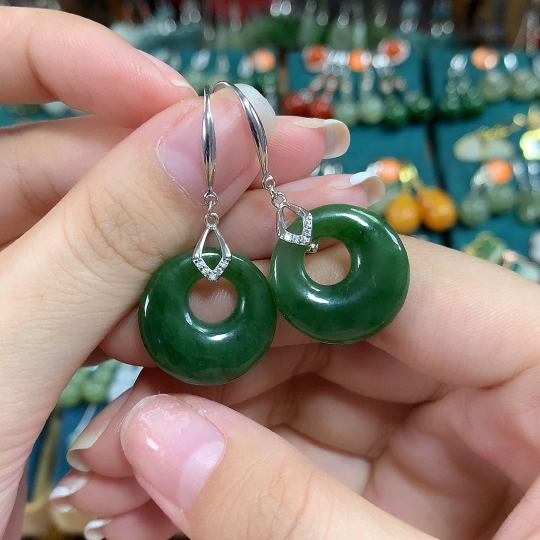 和田玉（碧玉）银S925镶嵌耳饰卡20左右