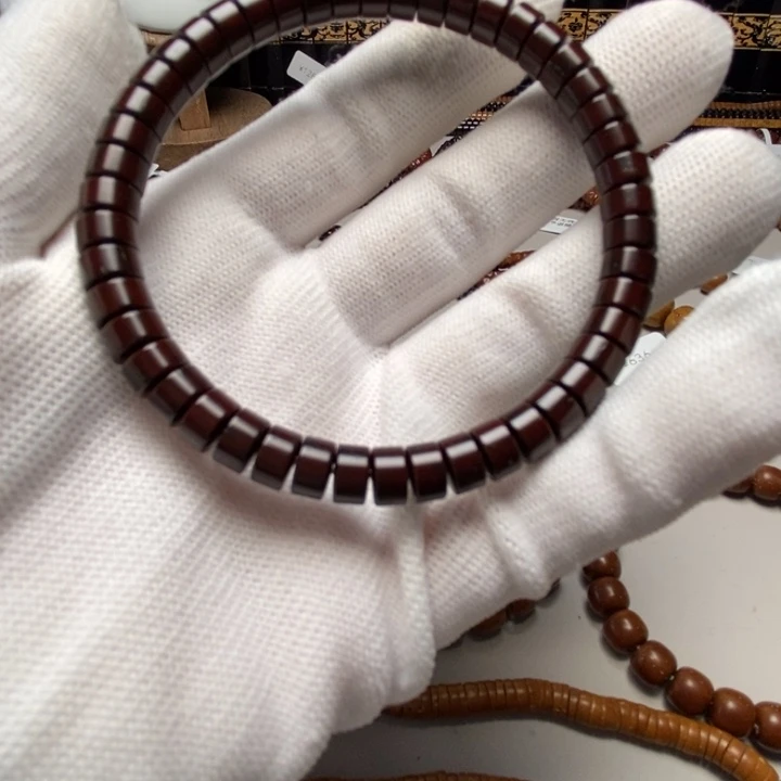 紫金鼠吊坠药片单圈7.1*4.2，554