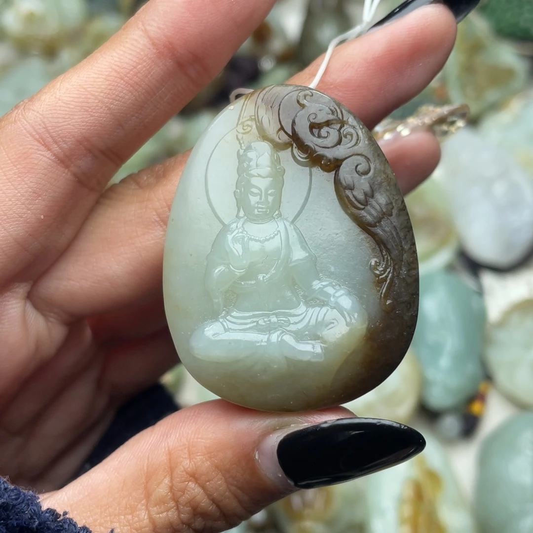 和田玉未镶嵌颈饰