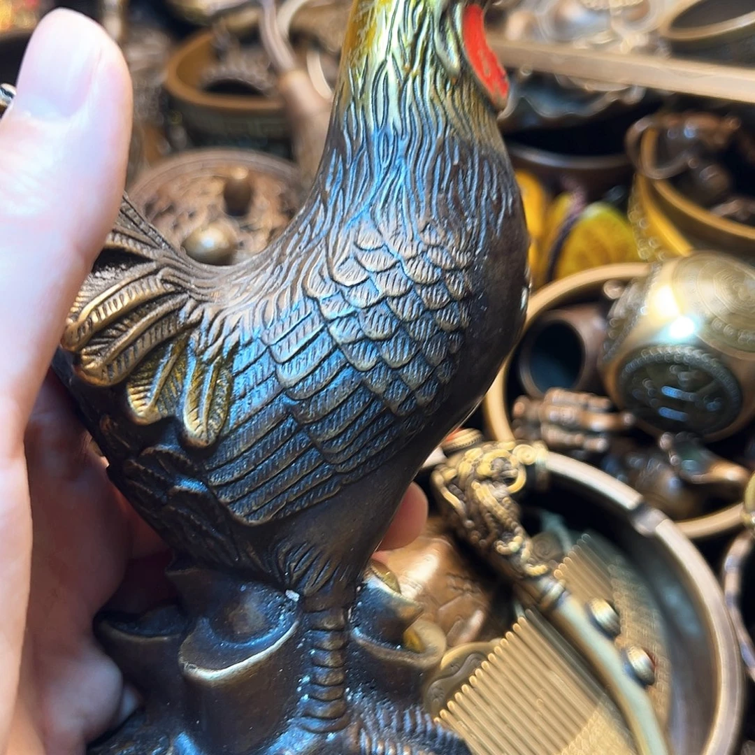 精美铜器工艺品等