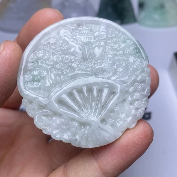 颈饰未镶嵌翡翠翡翠