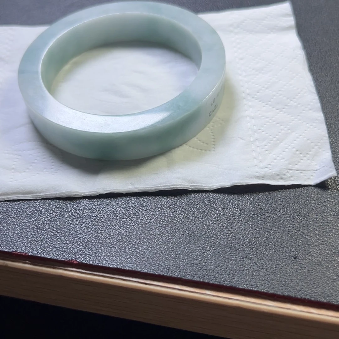 未镶嵌翡翠手镯定制翡翠55