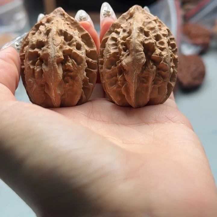 文玩核桃把件关东木子楸百核195