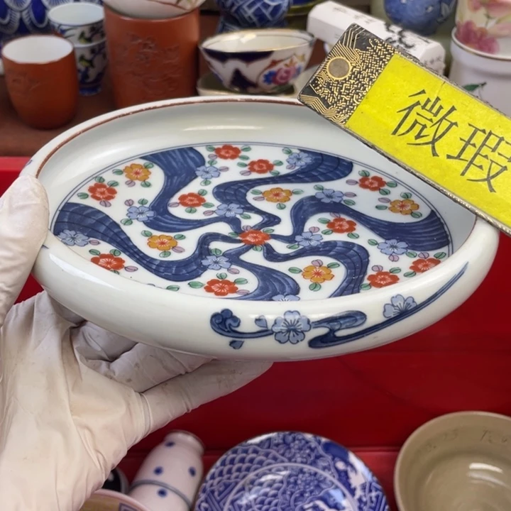 他家瓷器真美…开播了