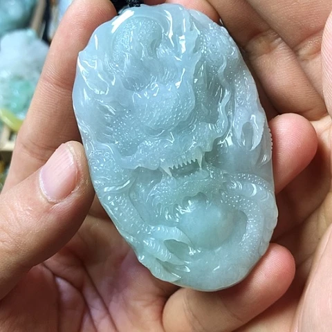 颈饰未镶嵌翡翠福豆豆珠宝翡翠颈饰