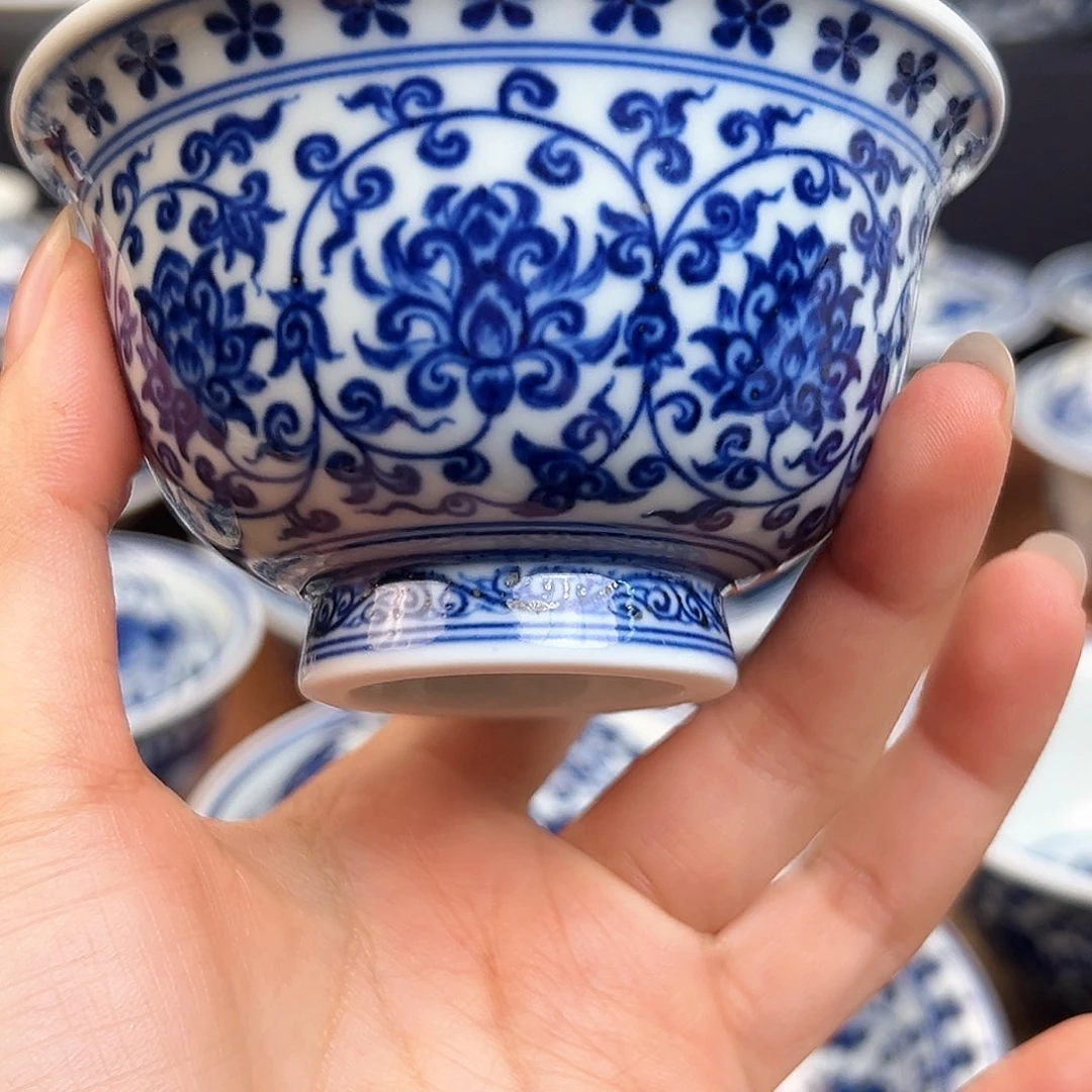 25874158369789655855