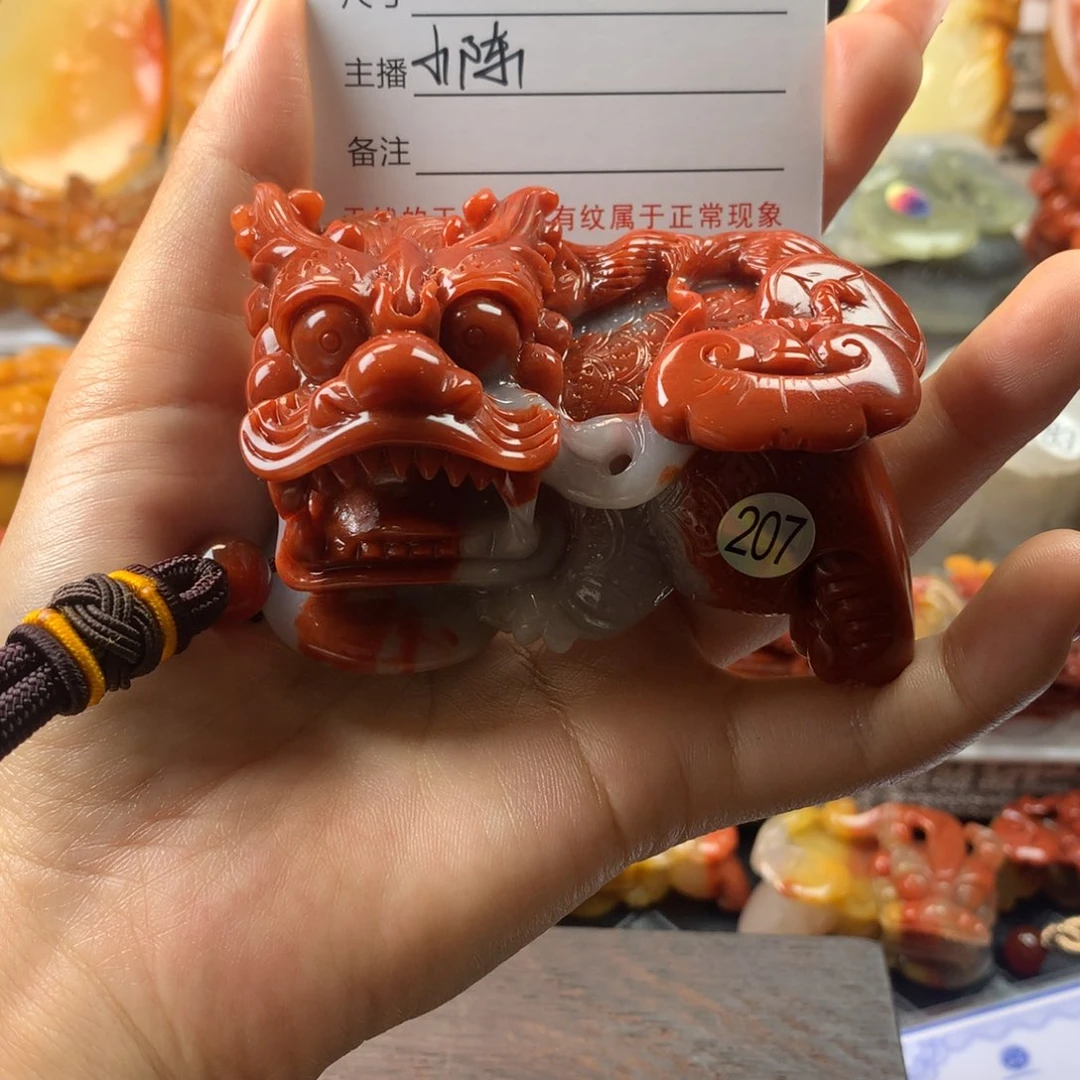 石英质玉（黄龙玉）摆件未镶嵌大*