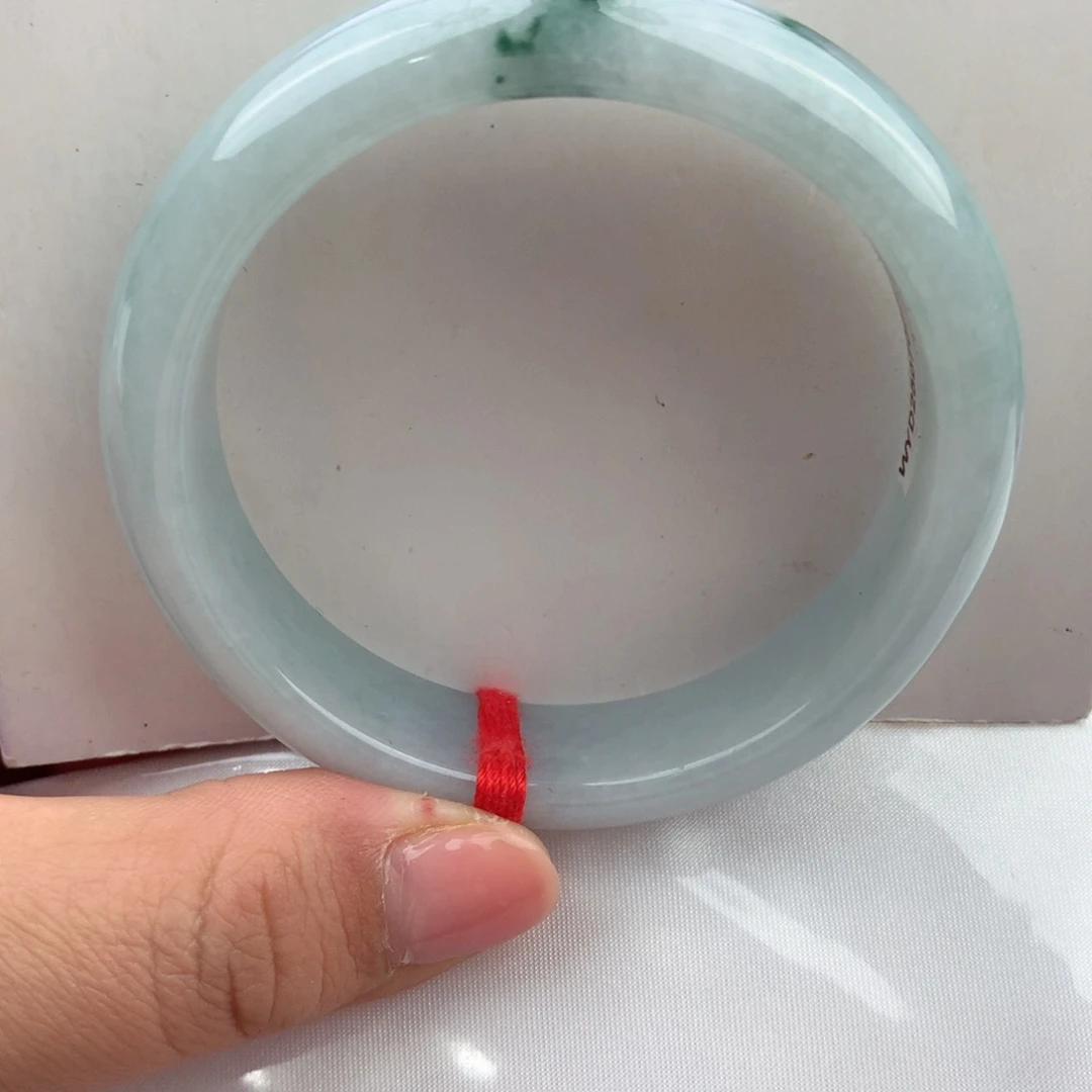 翡翠未镶嵌手镯纯天然