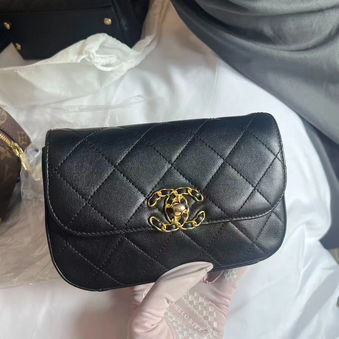 99新 Chanel/香奈儿 壹臻包展/黑金口盖包包/09161329