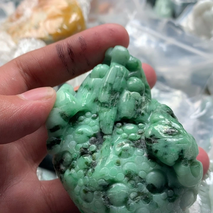 古***谣翡翠未镶嵌颈饰保真天然a货翡翠