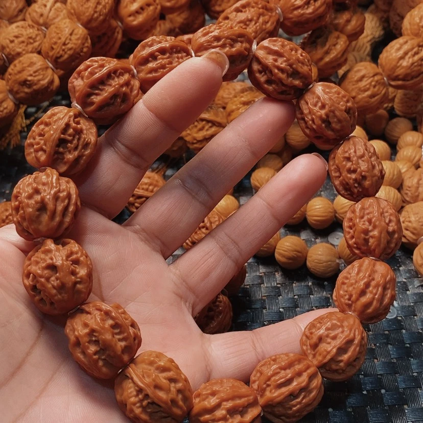 【闪购商品】文玩核桃吊坠京八棱