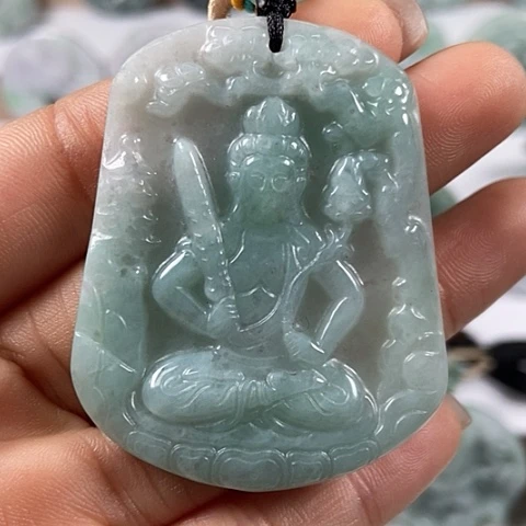 翡翠颈饰未镶嵌虚空福利有石纹裂