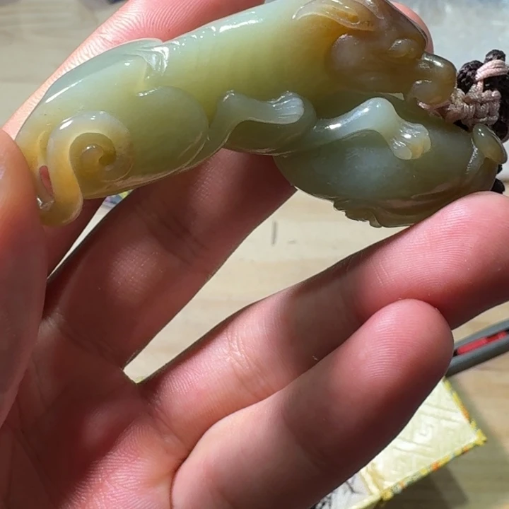 和田玉（糖玉）未镶嵌挂件